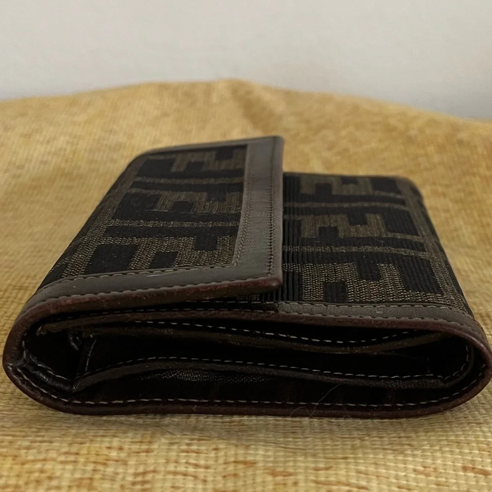 FENDI Zucca Trifold Wallet EUC Authenticity Guaranteed